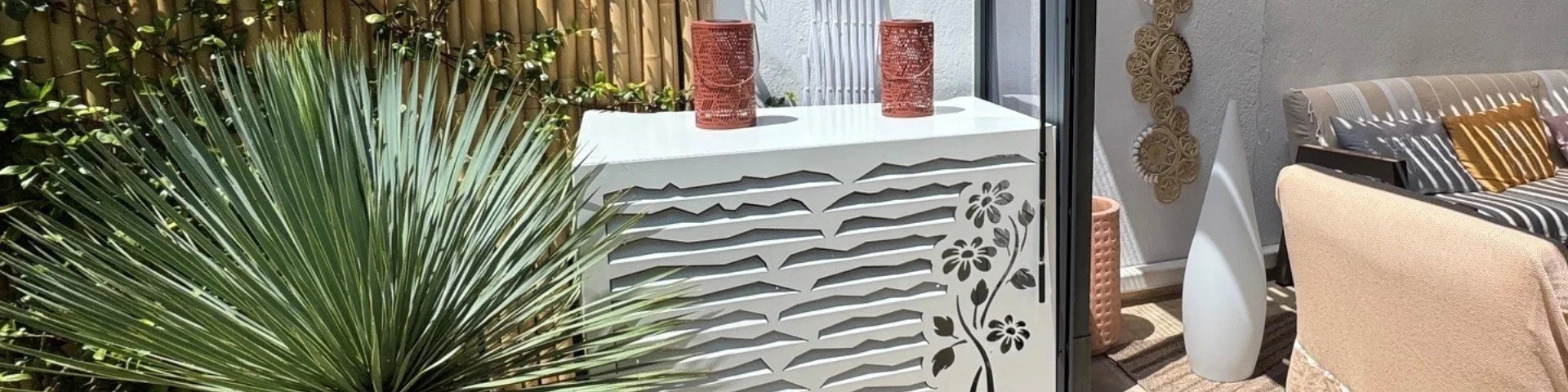 Cache clim design fleur de montagne